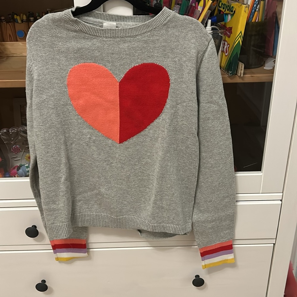 Gap Kids Sweater w/beautiful details, pink heart, striped wrists XXL. Nvr worn